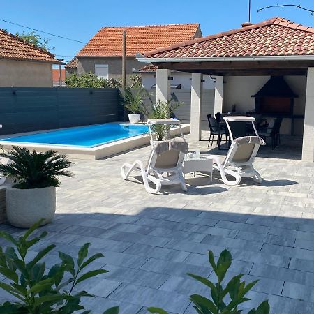 Breitling Apartments With Pool Biograd Na Moru Buitenkant foto