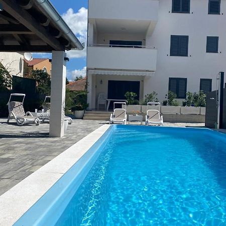 Breitling Apartments With Pool Biograd Na Moru Buitenkant foto