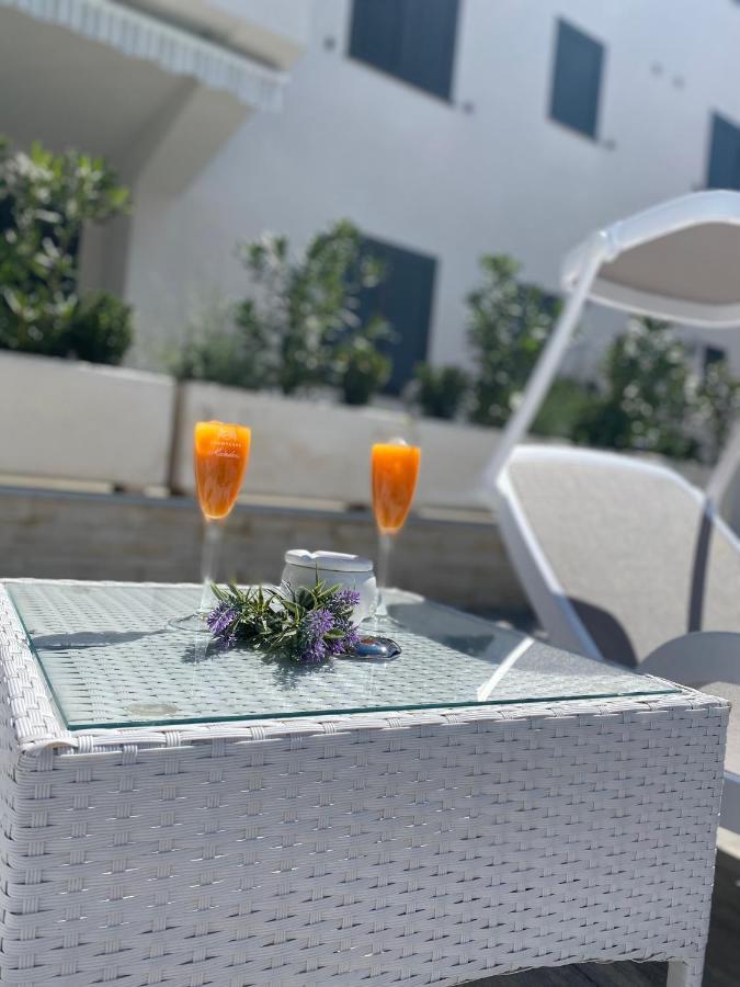 Breitling Apartments With Pool Biograd Na Moru Buitenkant foto